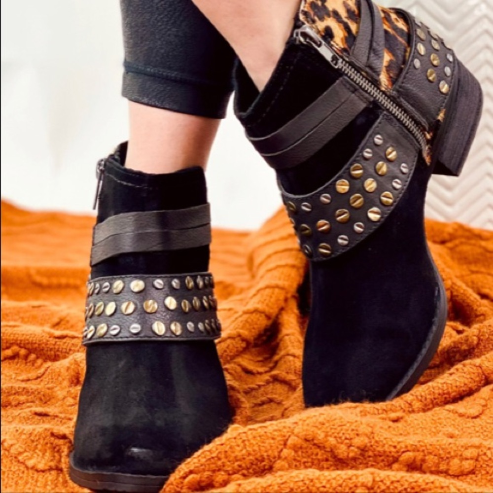 Suede booties with punk details
